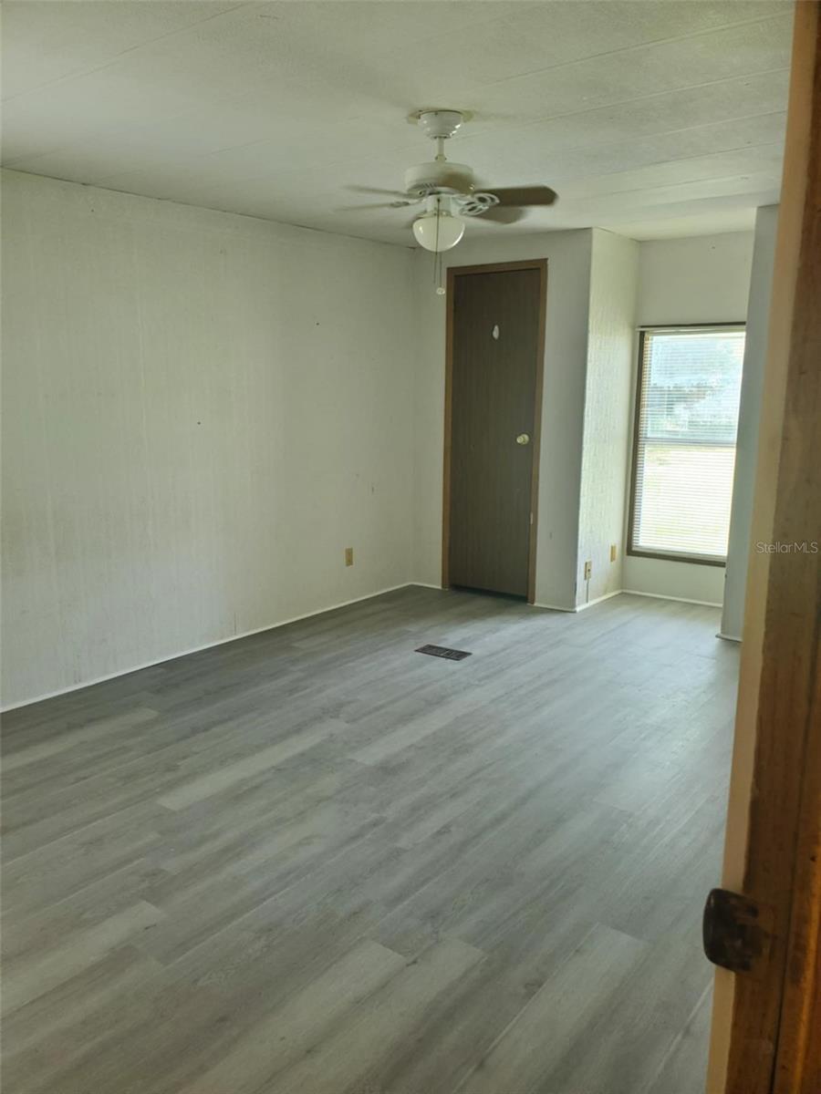SUNLIGHT ACRES - Residential