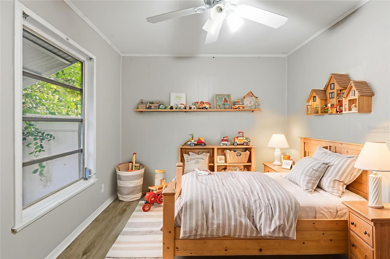 726 FOREST HILL BOULEVARD