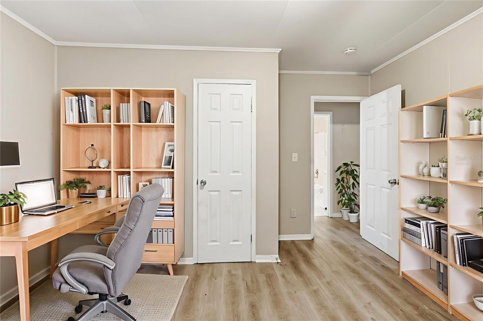 726 FOREST HILL BOULEVARD