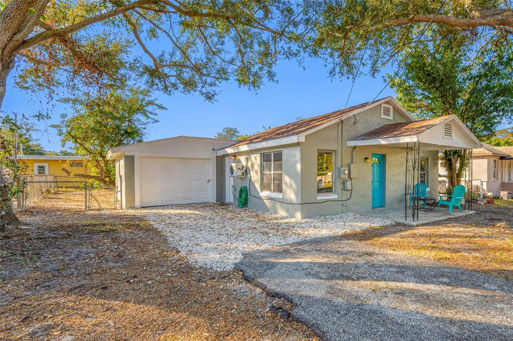 Photo of 1918 Macomber Avenue, Clearwater, FL 33755 (MLS # TB8463884)