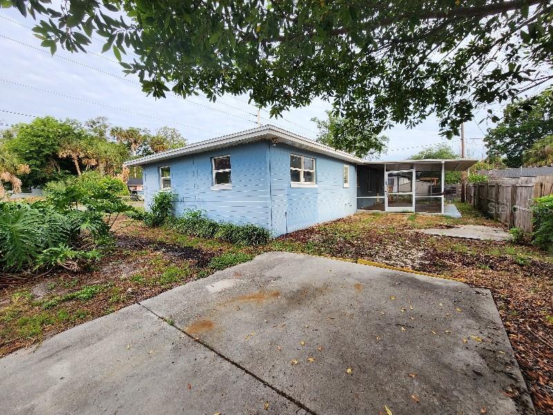 TROPICAL PARK - Residential