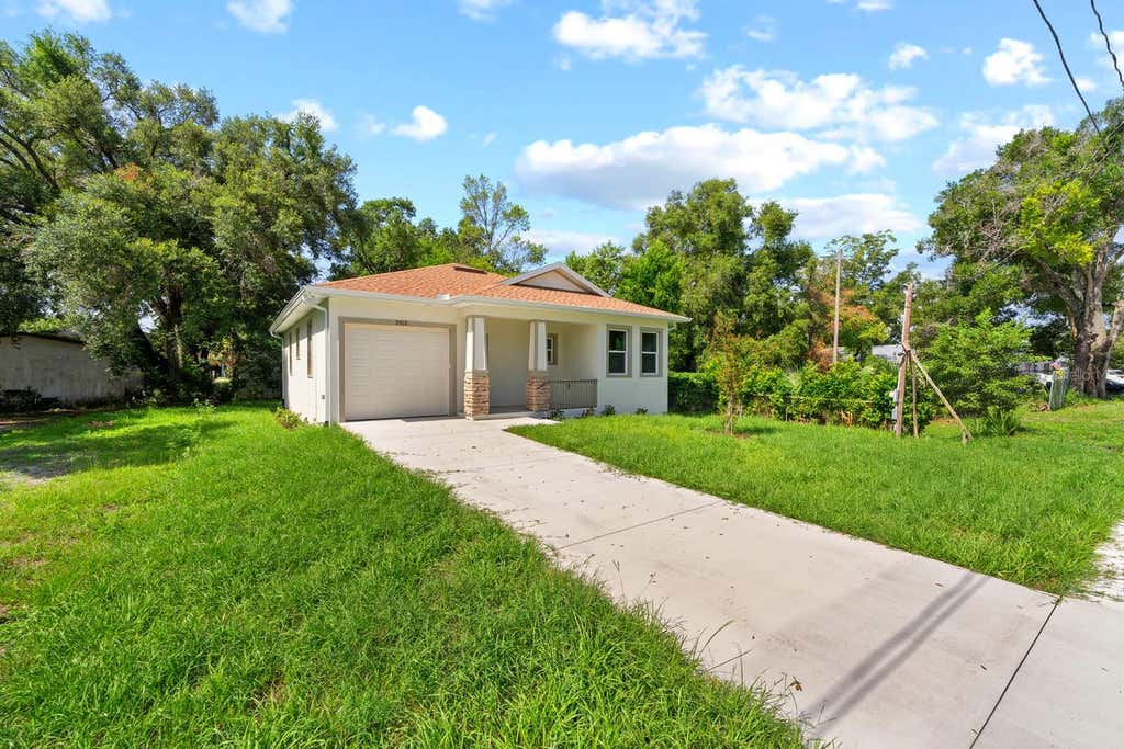 Photo of 2915 Chipco Street, Tampa, FL 33605 (MLS # TB8525522)