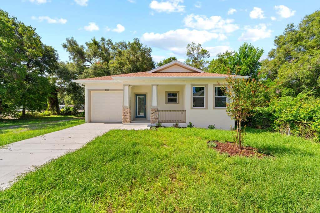 Photo of 2915 Chipco Street, Tampa, FL 33605 (MLS # TB8525522)