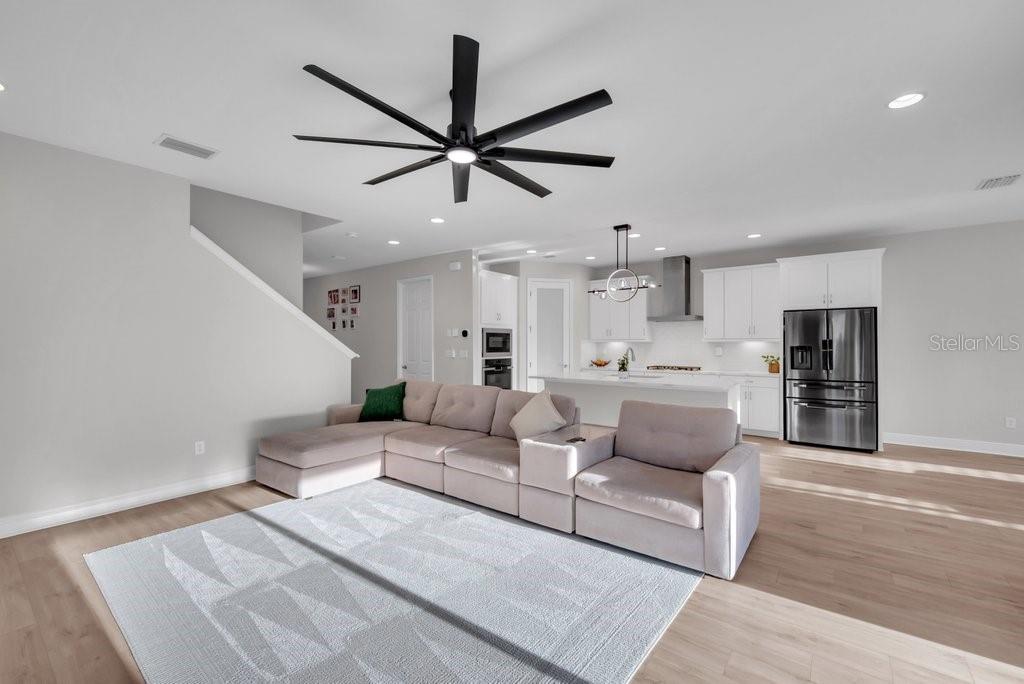 HAWKSTONE - Residential