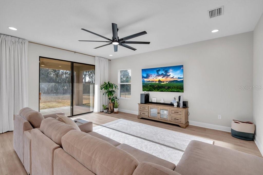 HAWKSTONE - Residential