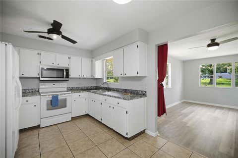 Tiny photo for 510 S Adams Street, Beverly Hills, FL 34465 (MLS # OM729124)