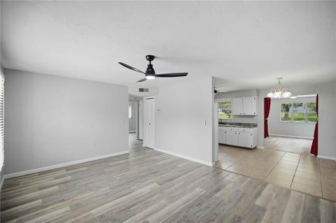 Tiny photo for 510 S Adams Street, Beverly Hills, FL 34465 (MLS # OM729124)