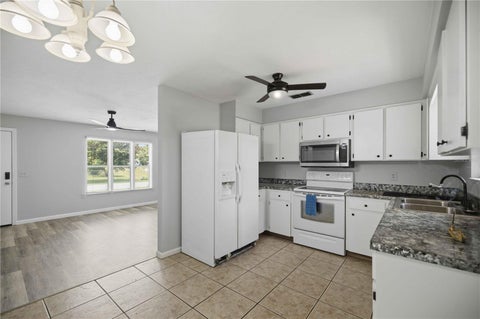 Tiny photo for 510 S Adams Street, Beverly Hills, FL 34465 (MLS # OM729124)