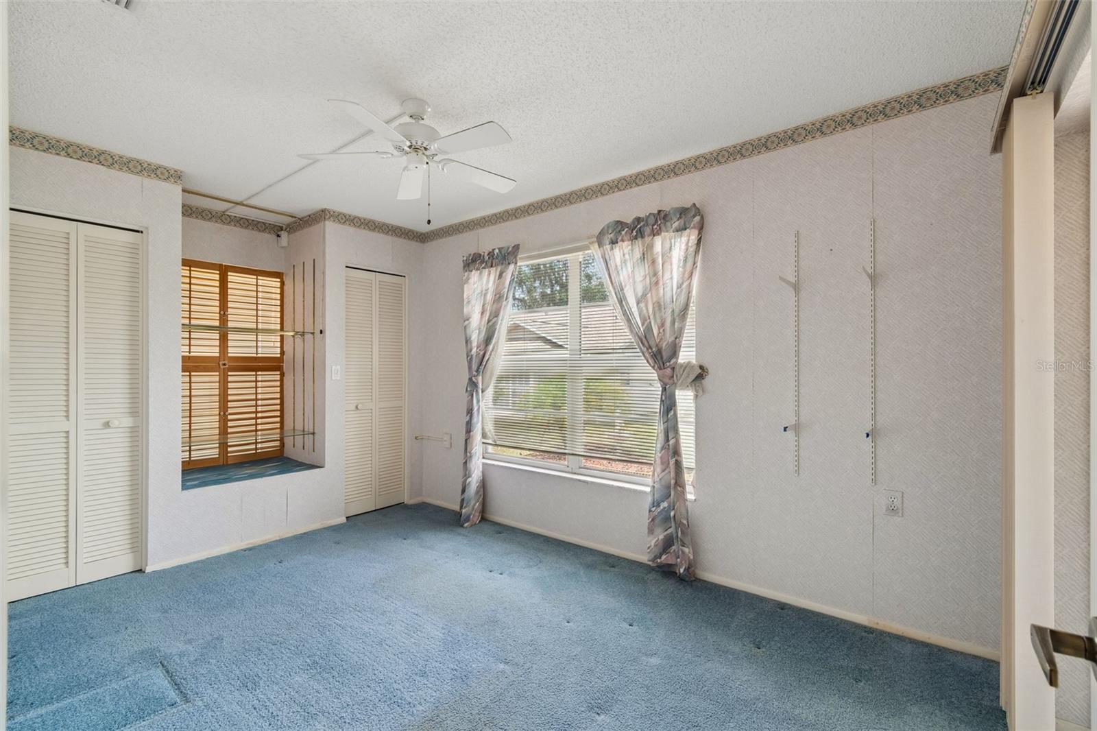 HERITAGE LAKE - Residential