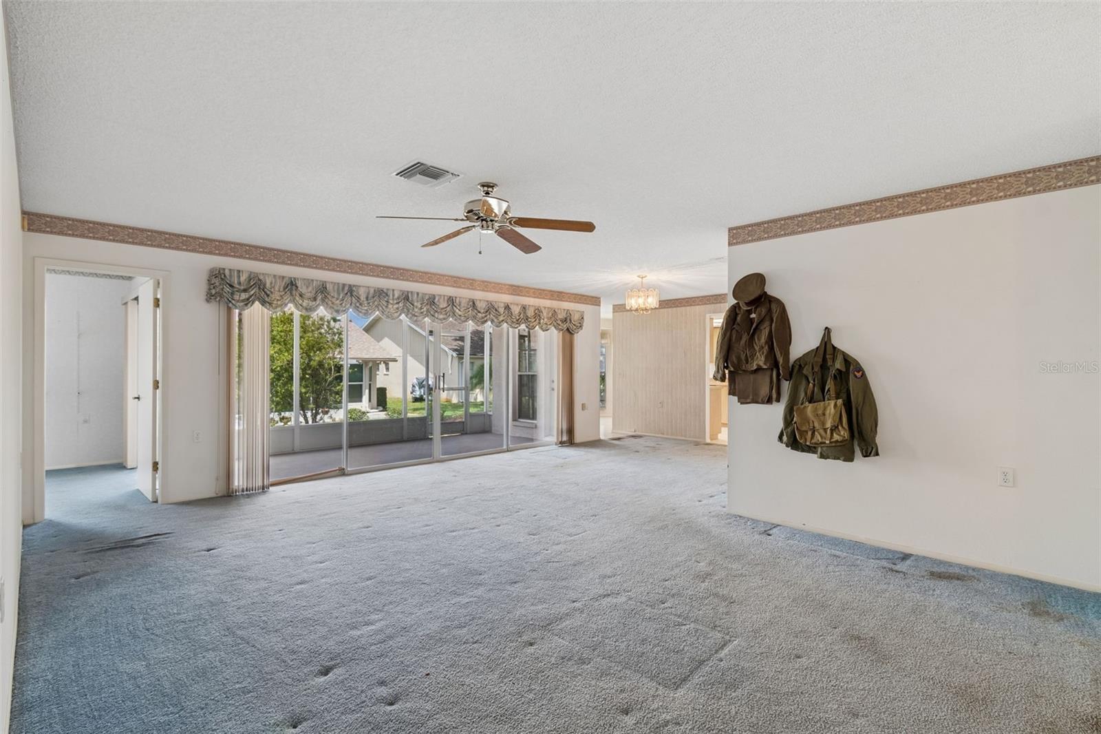 HERITAGE LAKE - Residential