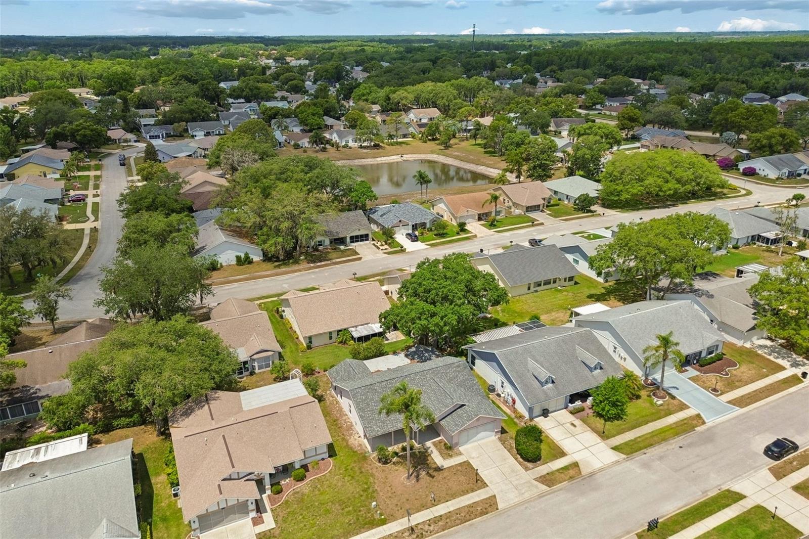 HERITAGE LAKE - Residential