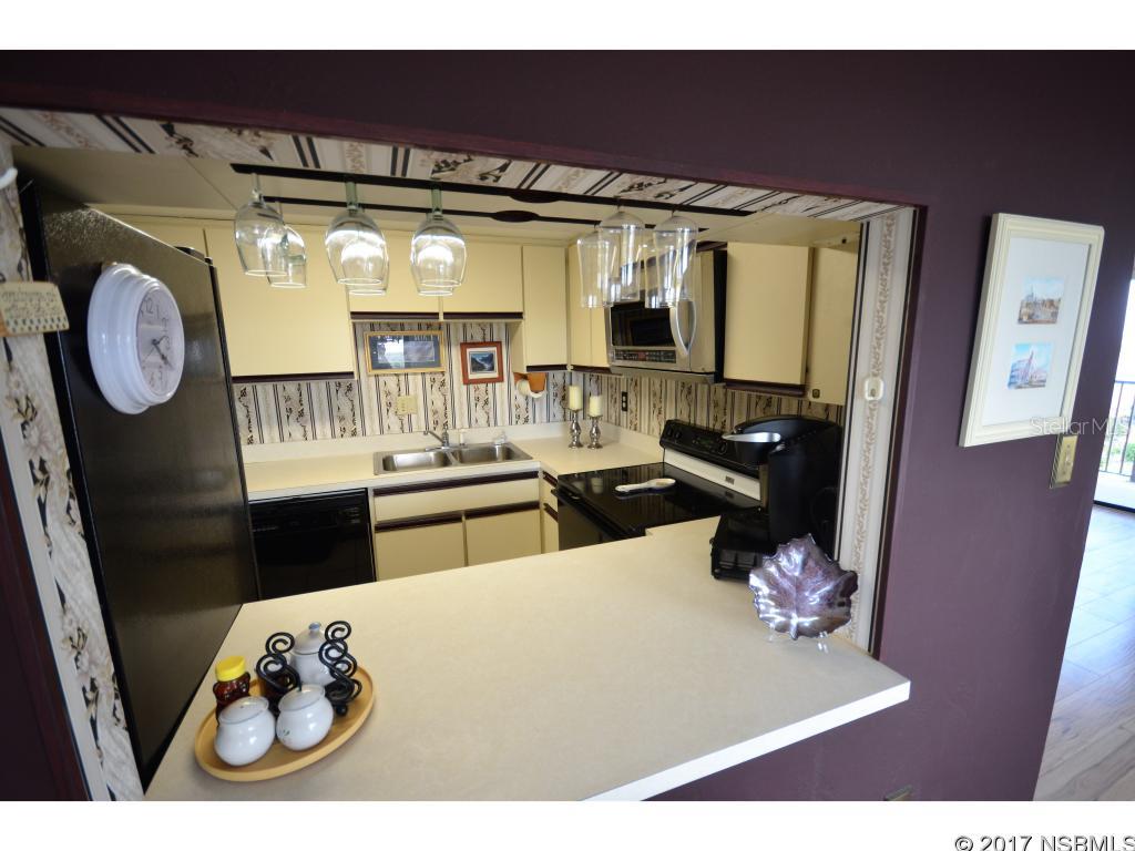 Diamond Head Point Condo - Residential