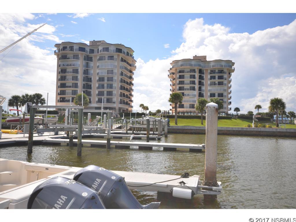 Diamond Head Point Condo - Residential