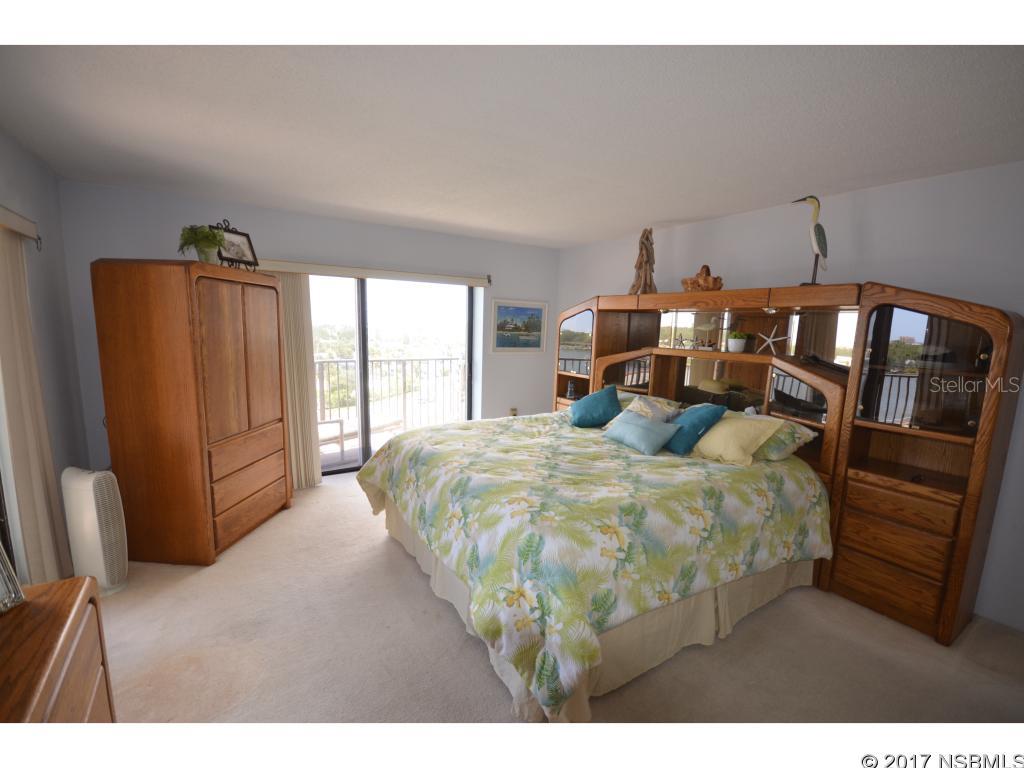 Diamond Head Point Condo - Residential