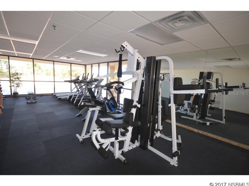 Diamond Head Point Condo - Residential