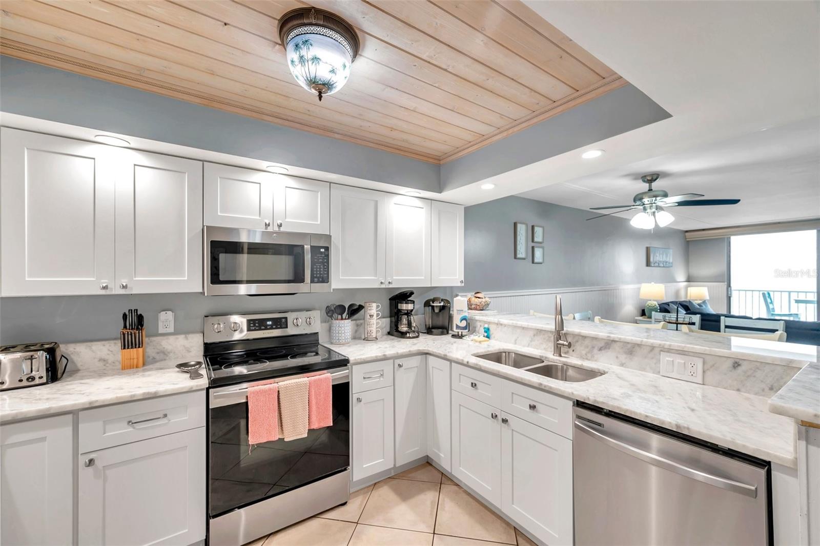 SAND CASTLE I CONDO - Residential