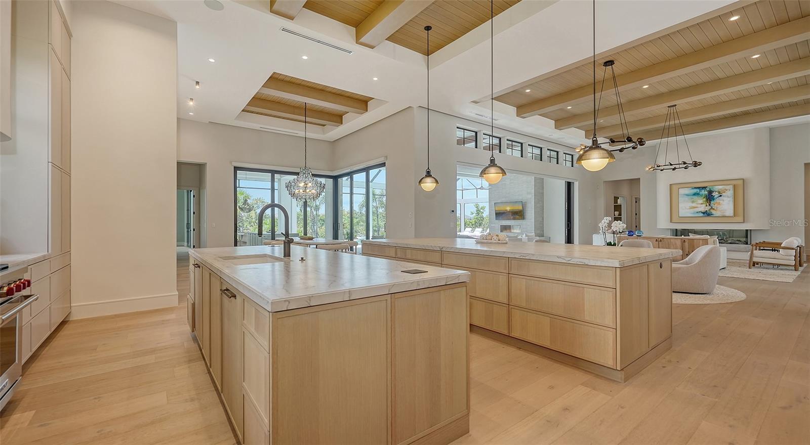 LAKE CLUB PH II - Residential