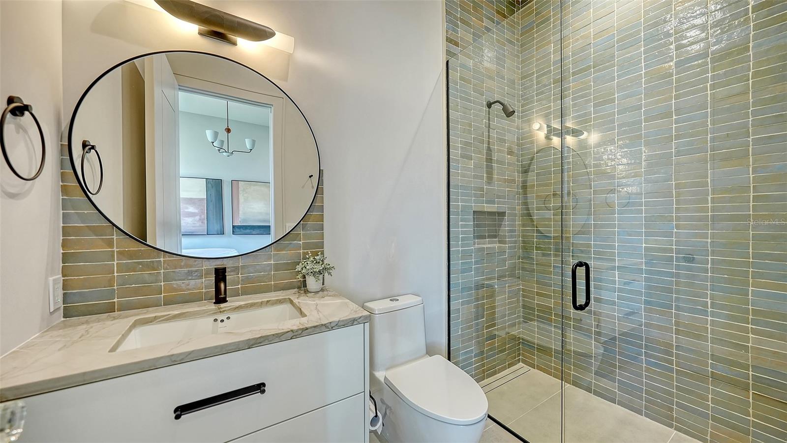 LAKE CLUB PH II - Residential