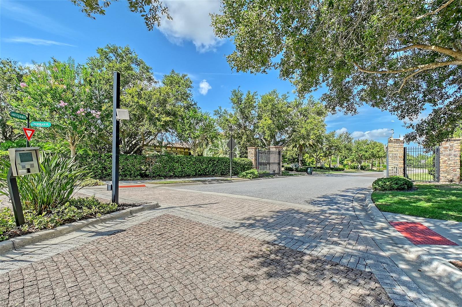 LAKE CLUB PH II - Residential