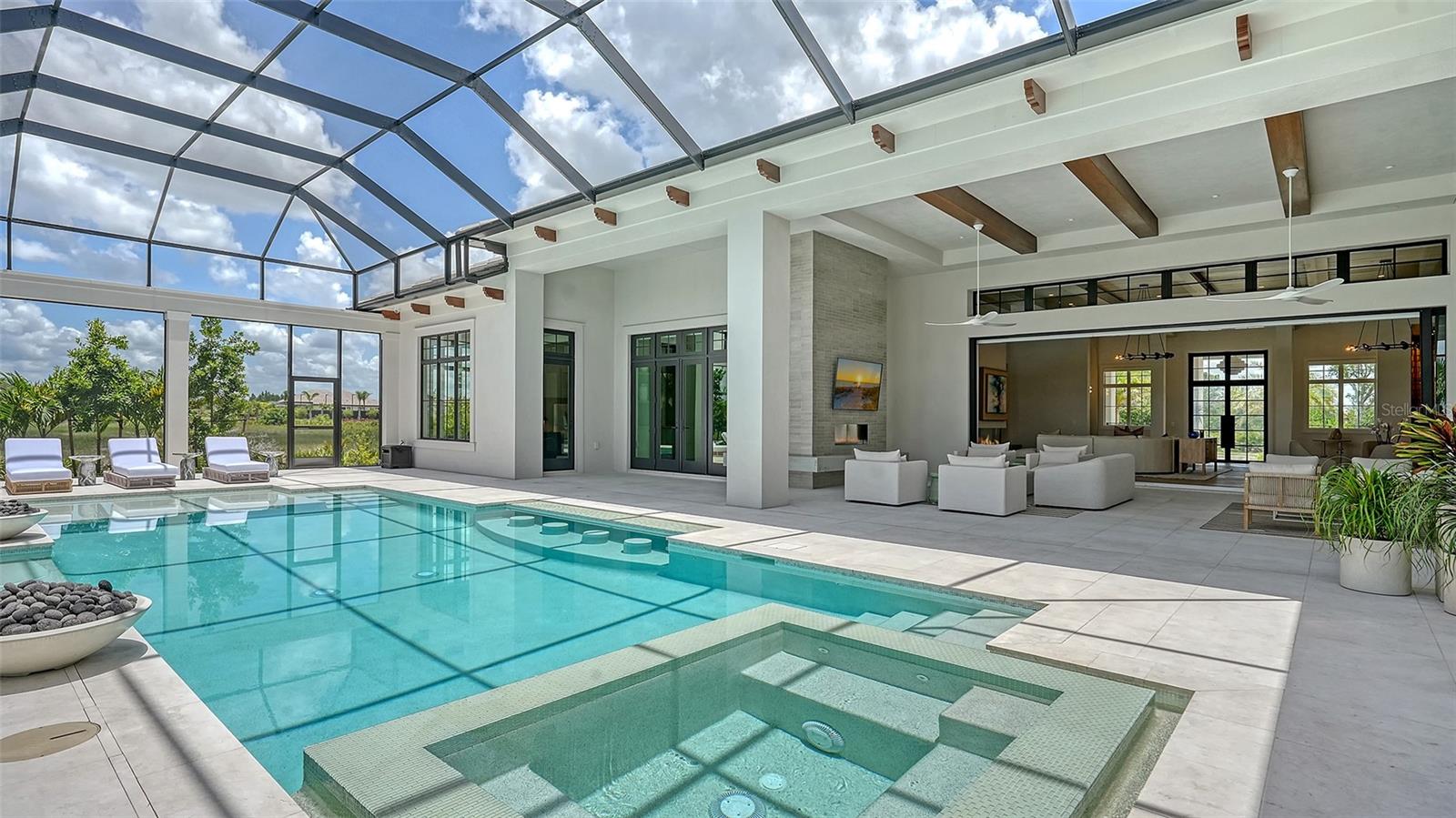 LAKE CLUB PH II - Residential