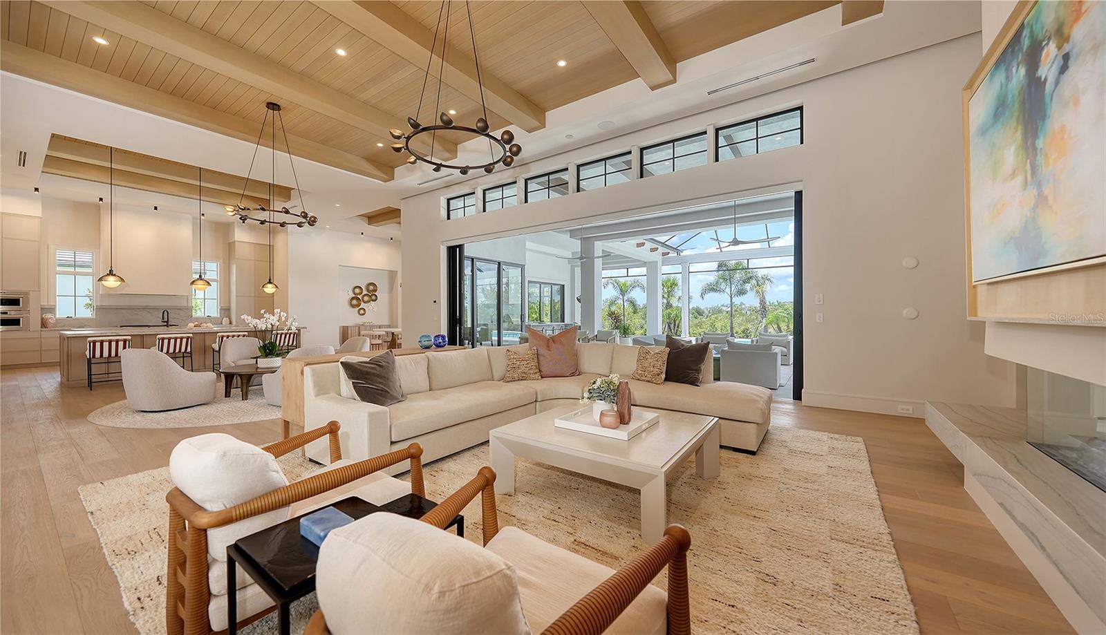 LAKE CLUB PH II - Residential