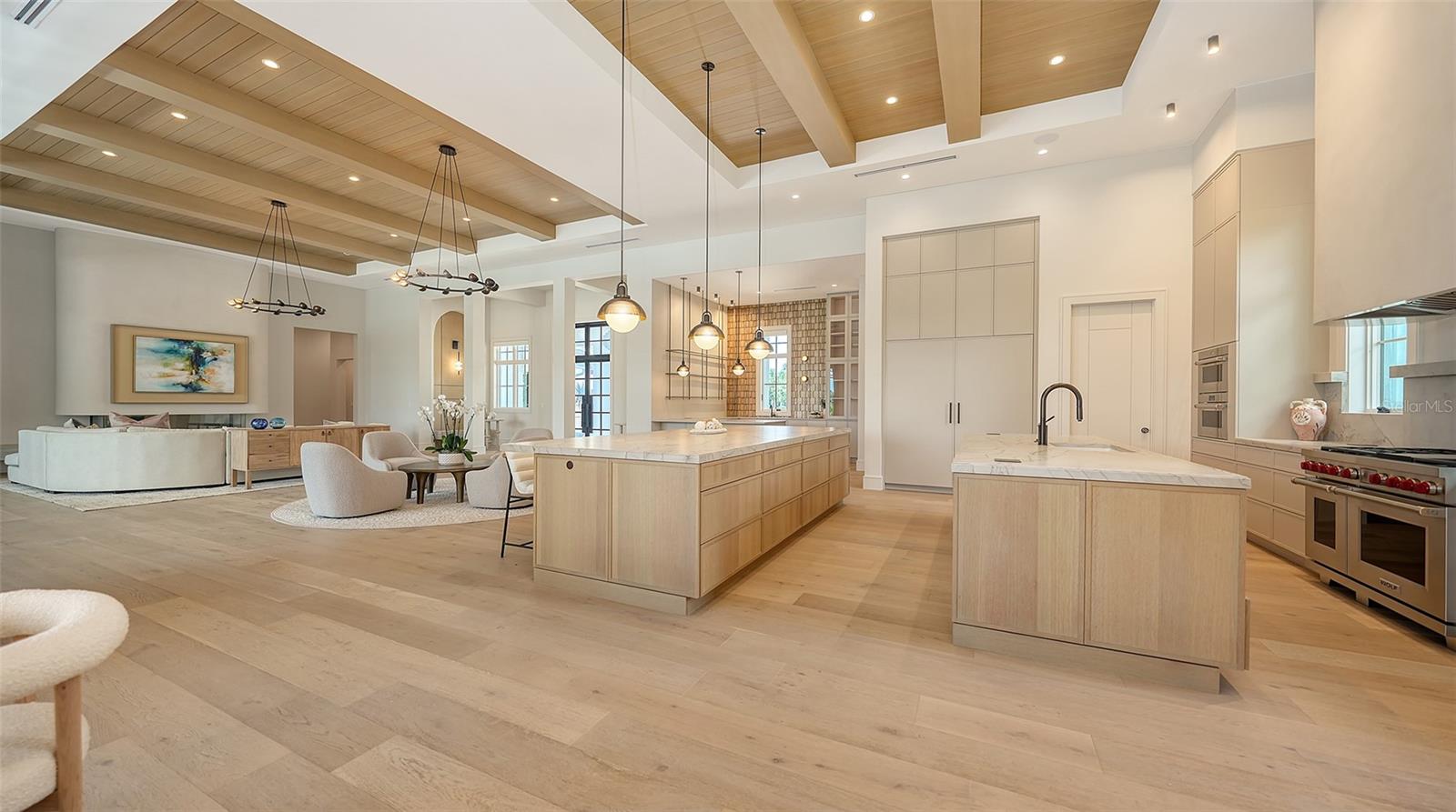 LAKE CLUB PH II - Residential