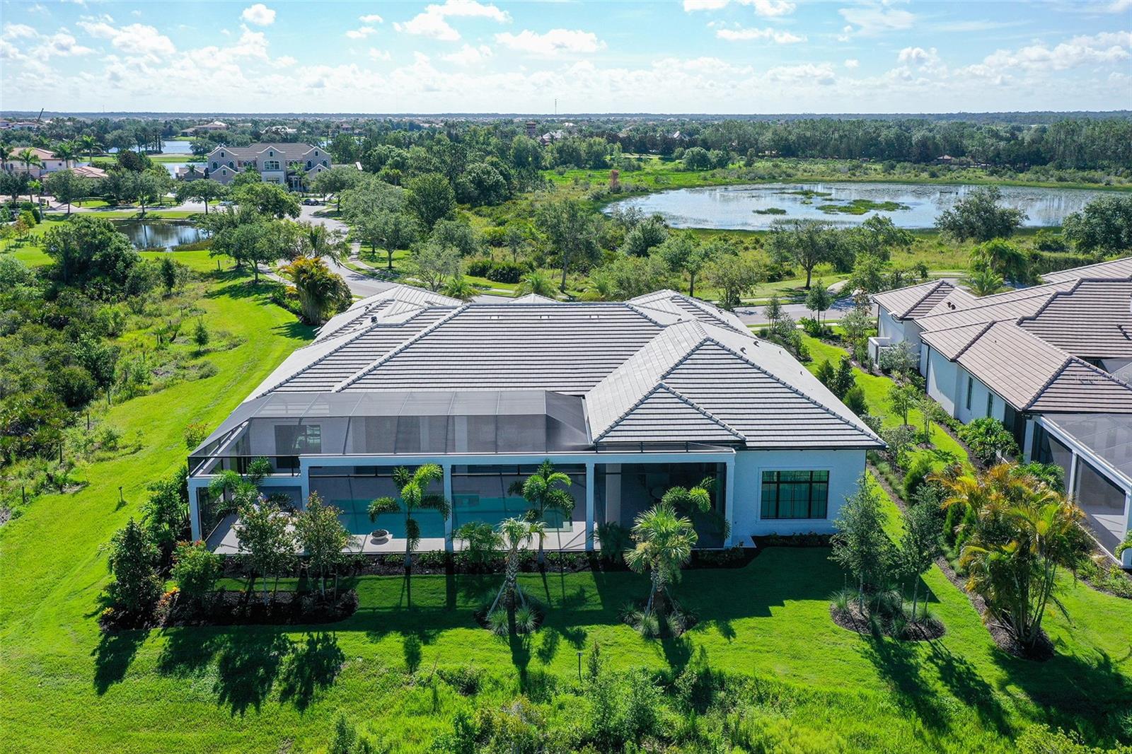 LAKE CLUB PH II - Residential