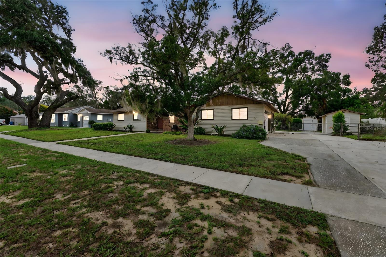 DAVENPORT - Residential