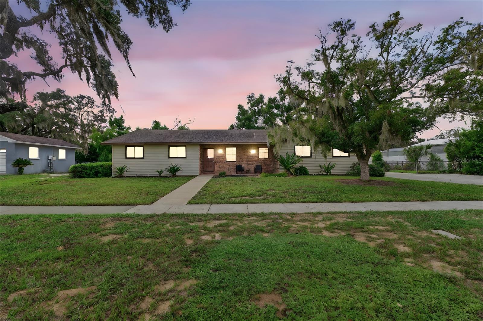 DAVENPORT - Residential