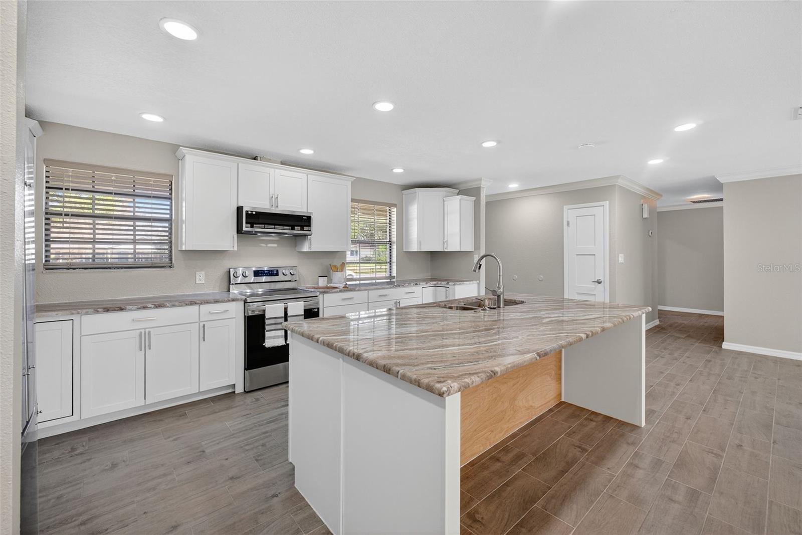 DAVENPORT - Residential
