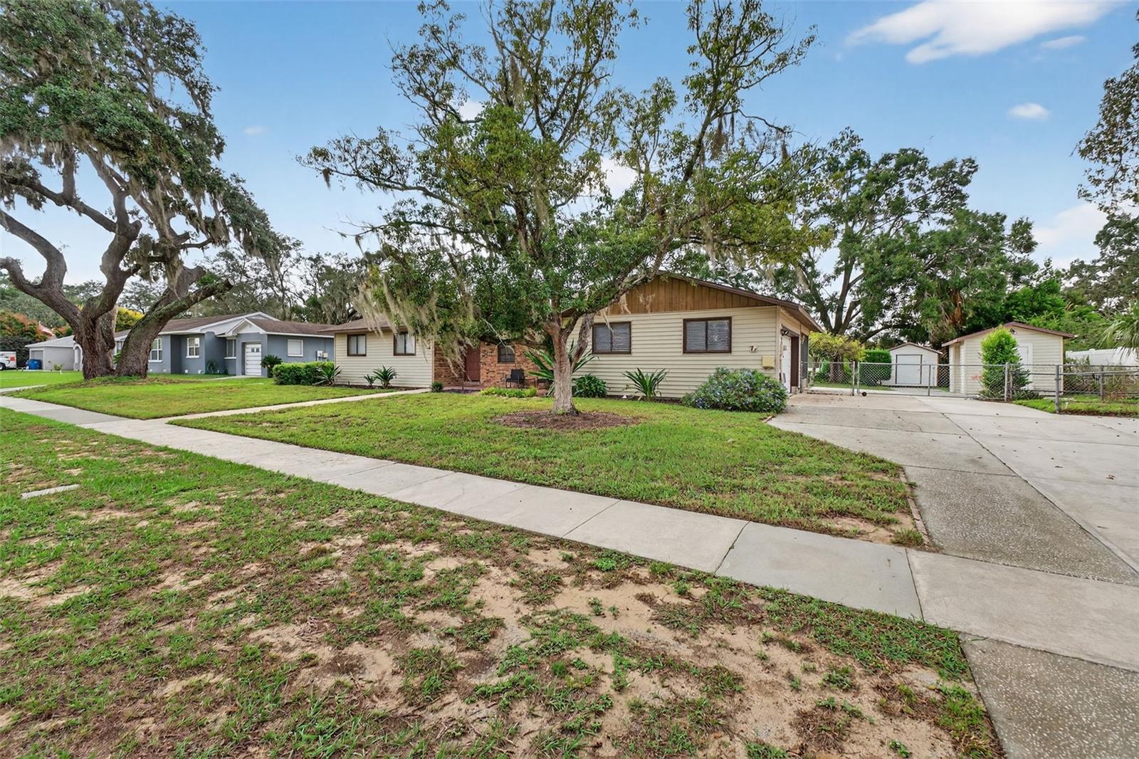 DAVENPORT - Residential
