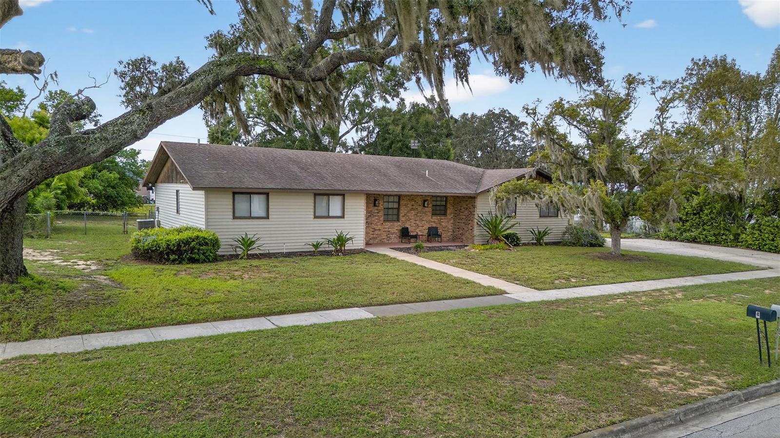 DAVENPORT - Residential