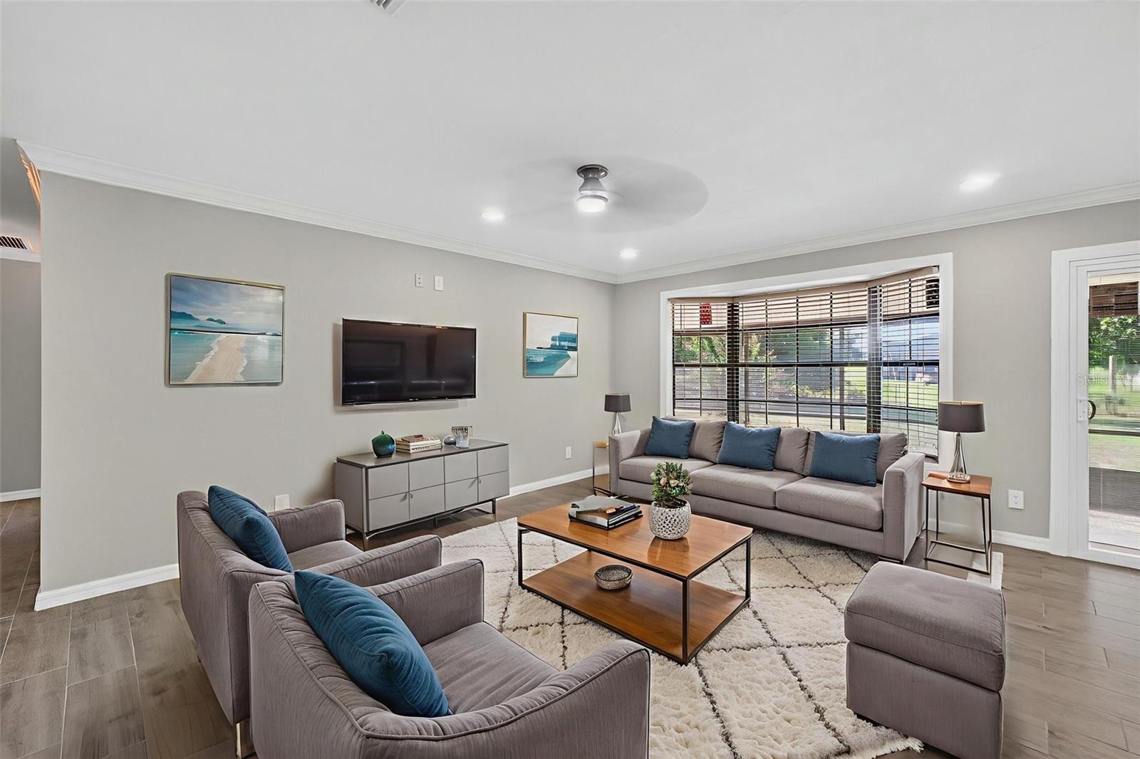 DAVENPORT - Residential