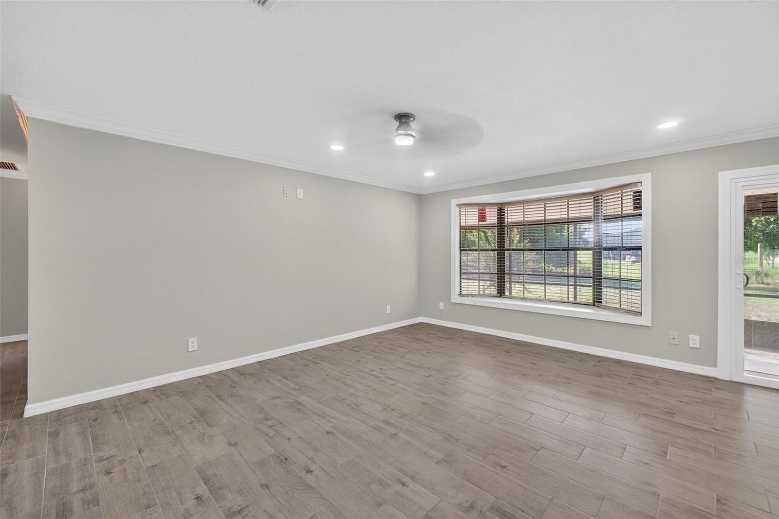 DAVENPORT - Residential