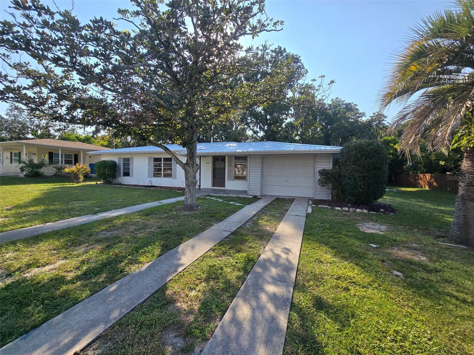 SPRING HILL - Residential Lease