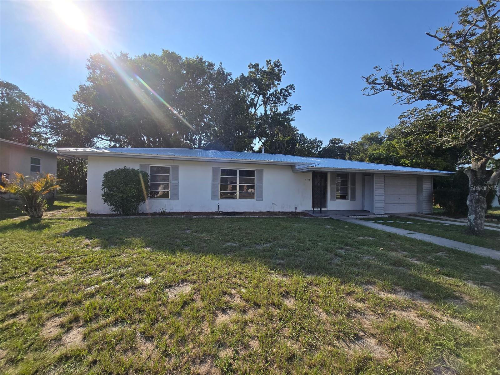 SPRING HILL - Residential Lease