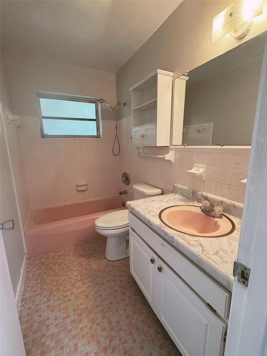 SPRING HILL - Residential Lease