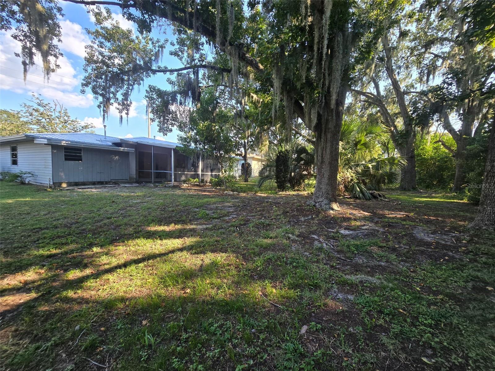 SPRING HILL - Residential Lease