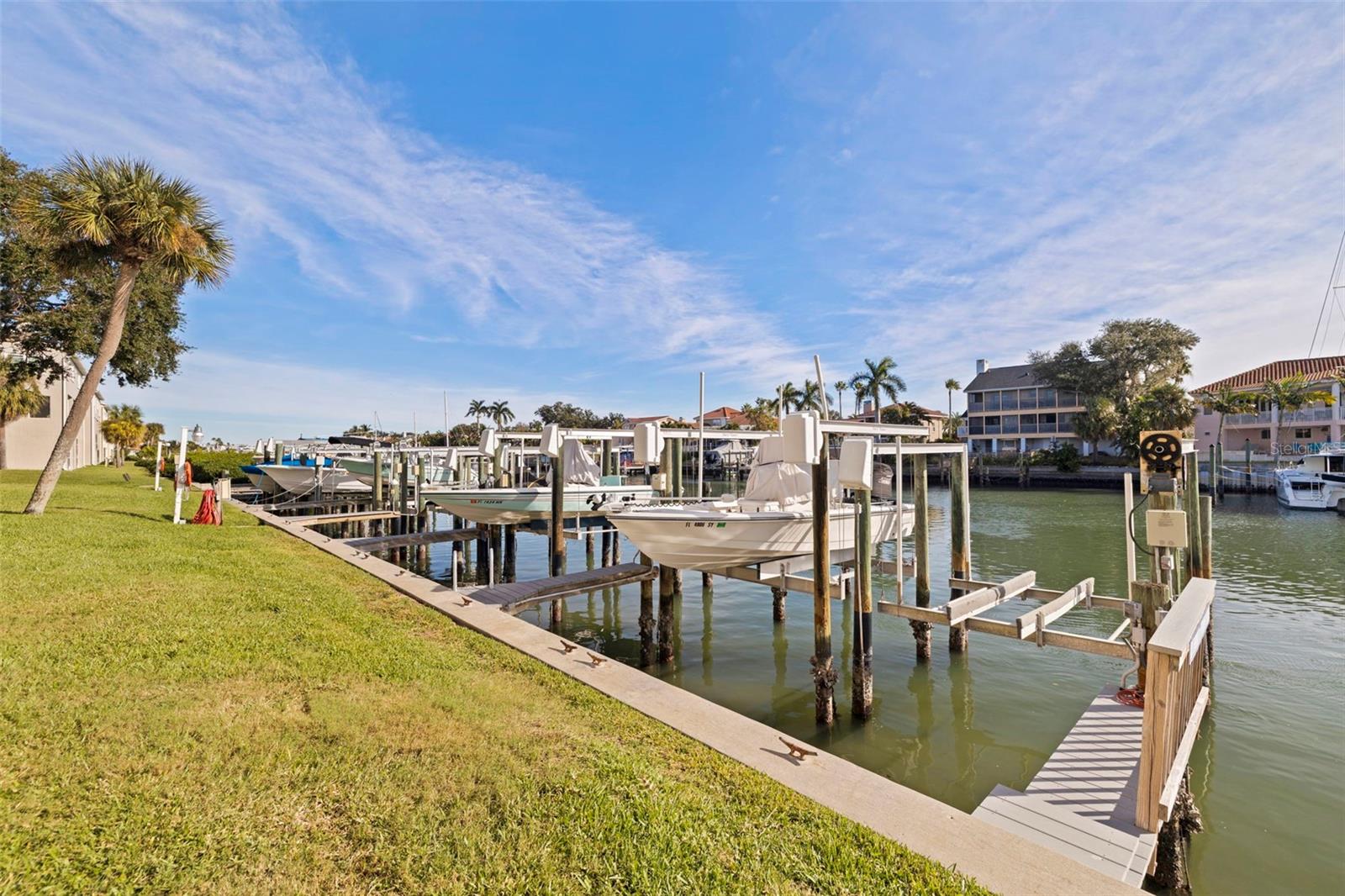 OLD ISLAND INN CONDO - Residential