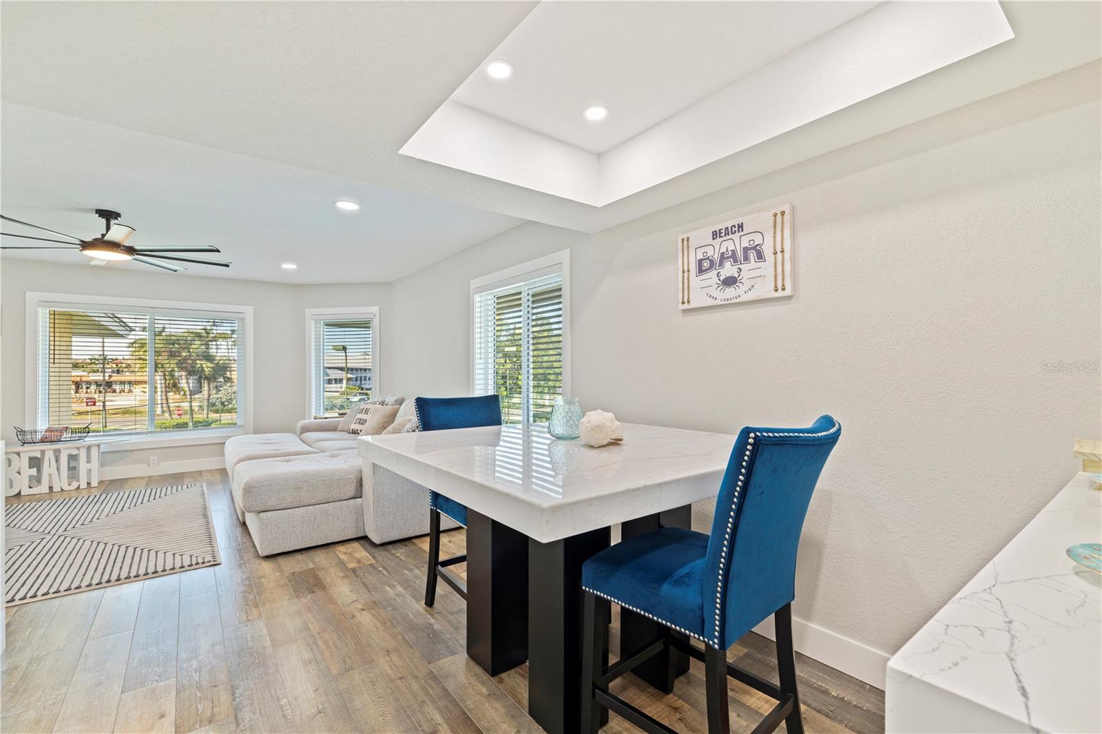 OLD ISLAND INN CONDO - Residential