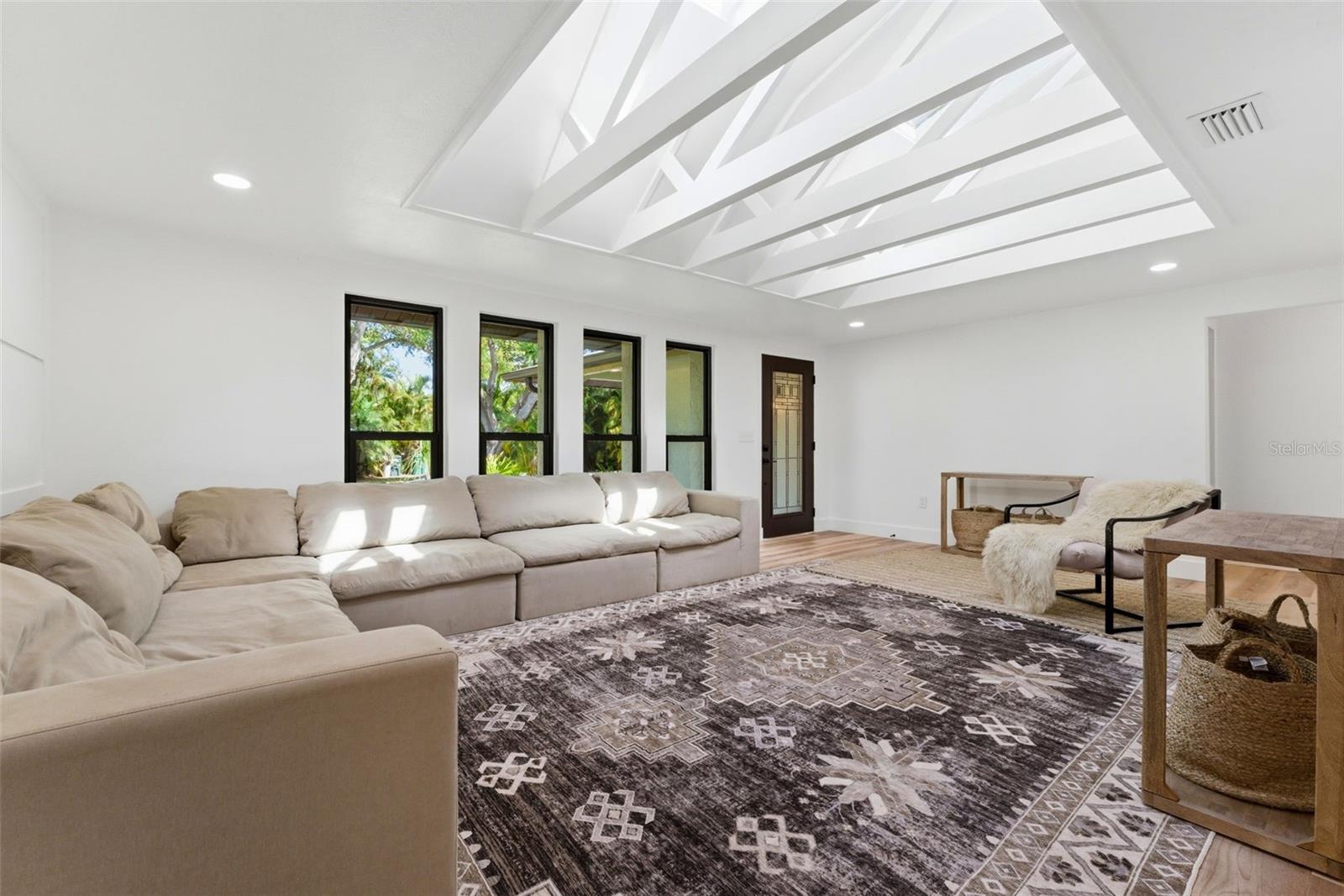 ENGLEWOOD GARDENS UNIT 4 - Residential