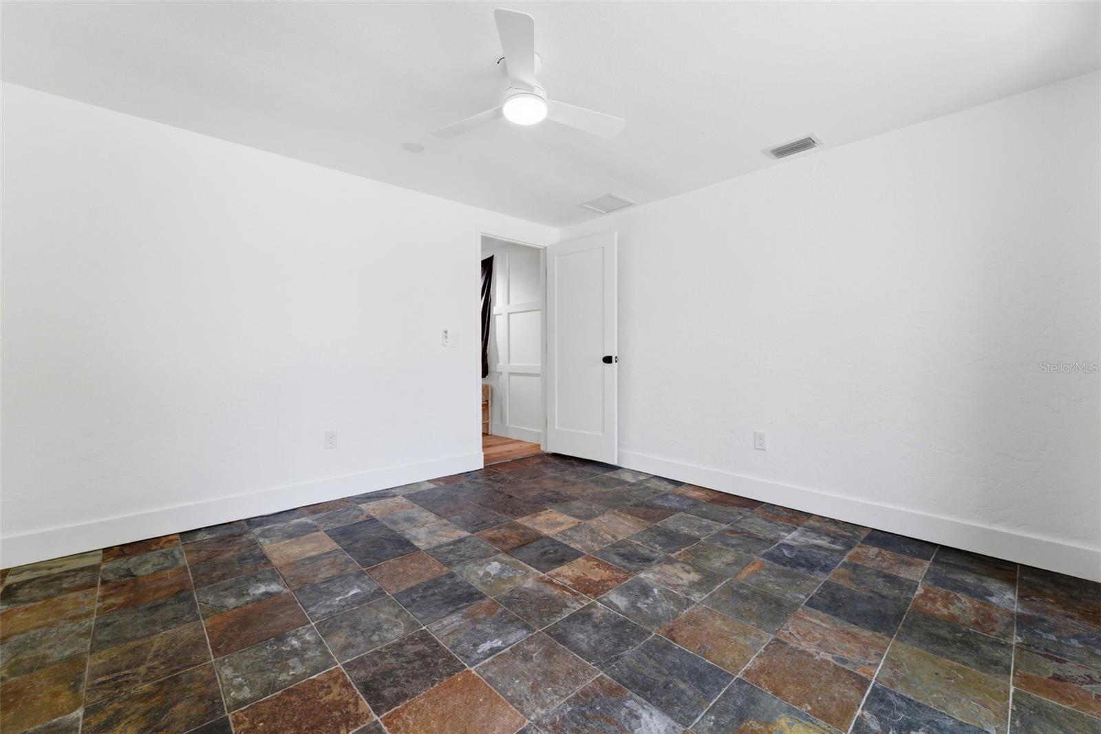 ENGLEWOOD GARDENS UNIT 4 - Residential