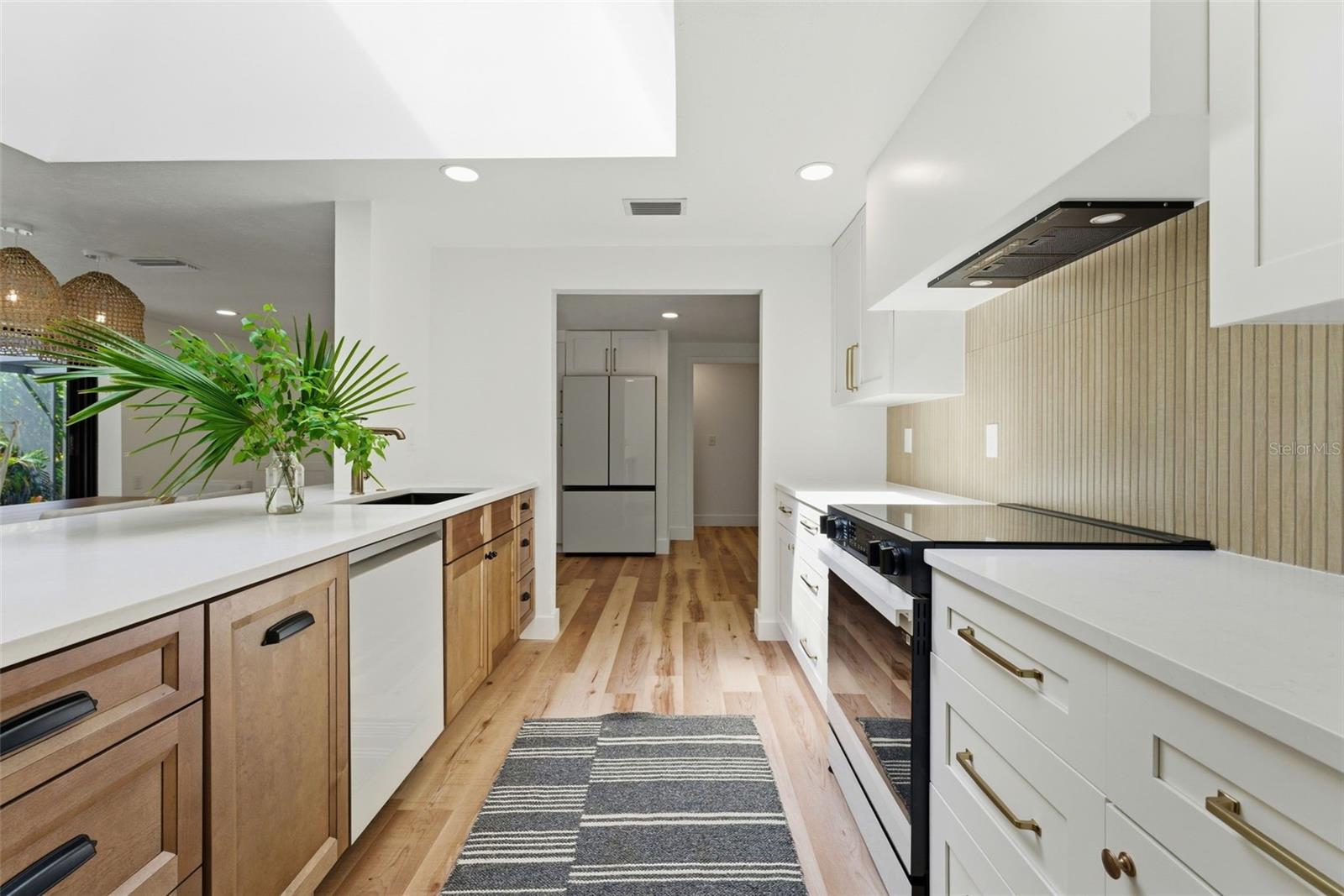 ENGLEWOOD GARDENS UNIT 4 - Residential