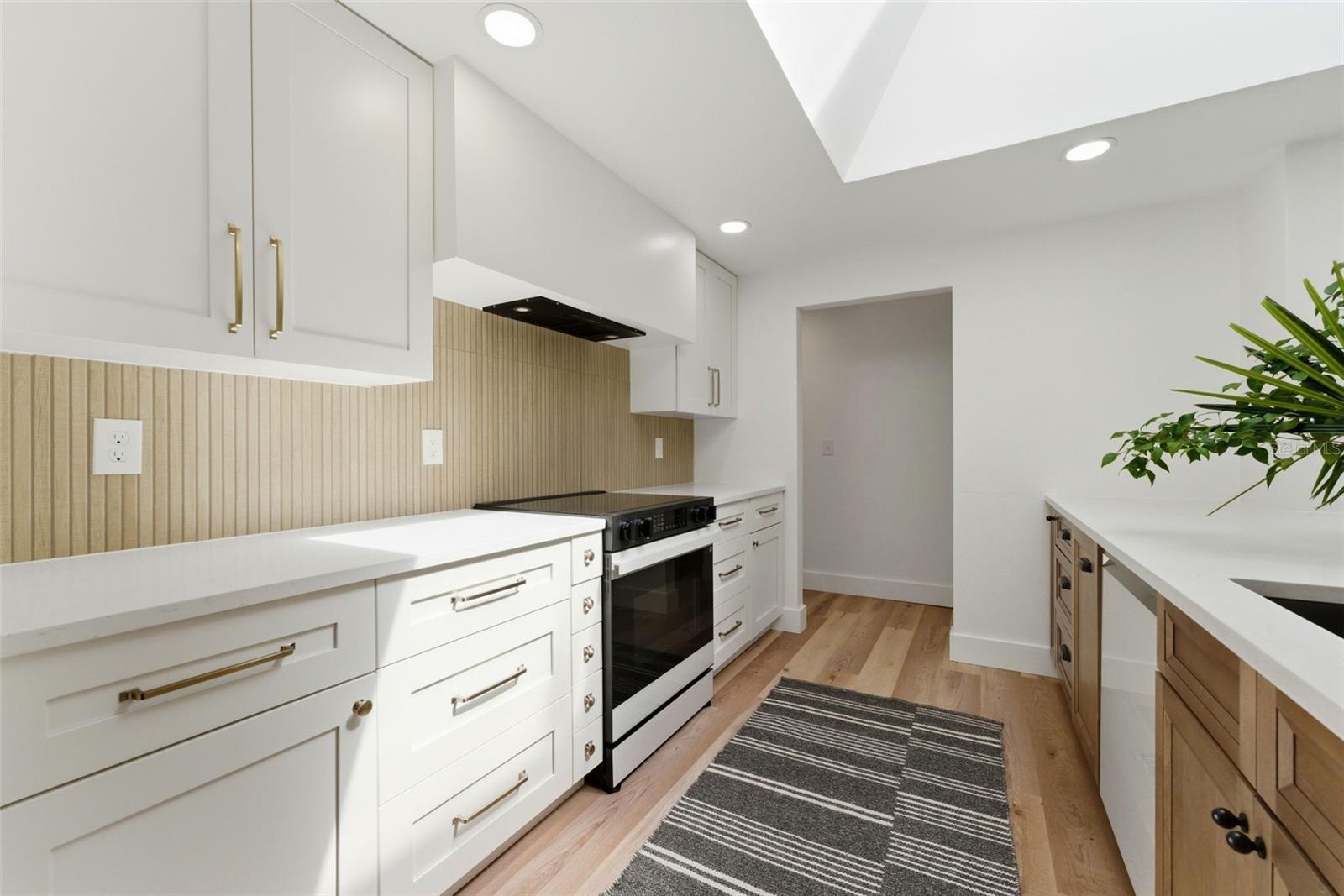 ENGLEWOOD GARDENS UNIT 4 - Residential