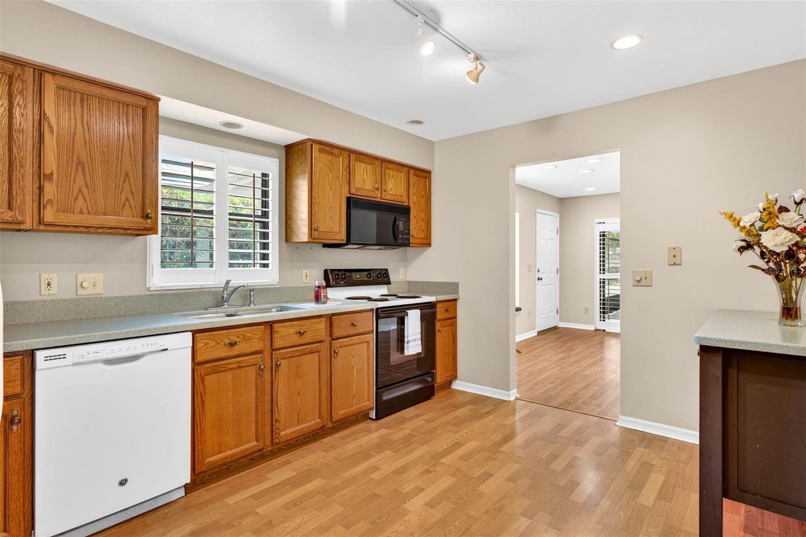 NORTH OAKCREST UNIT 1 - Residential