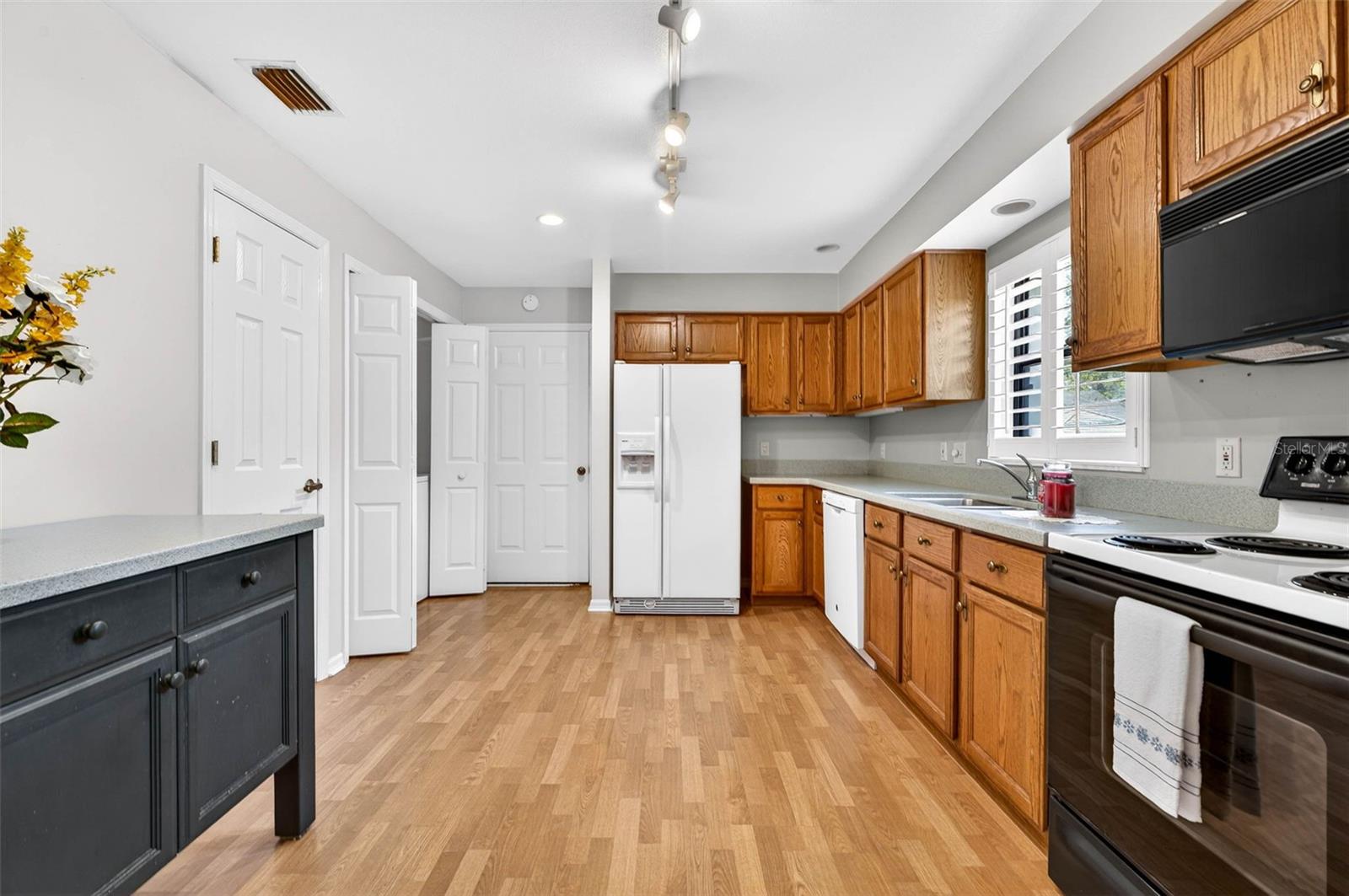 NORTH OAKCREST UNIT 1 - Residential