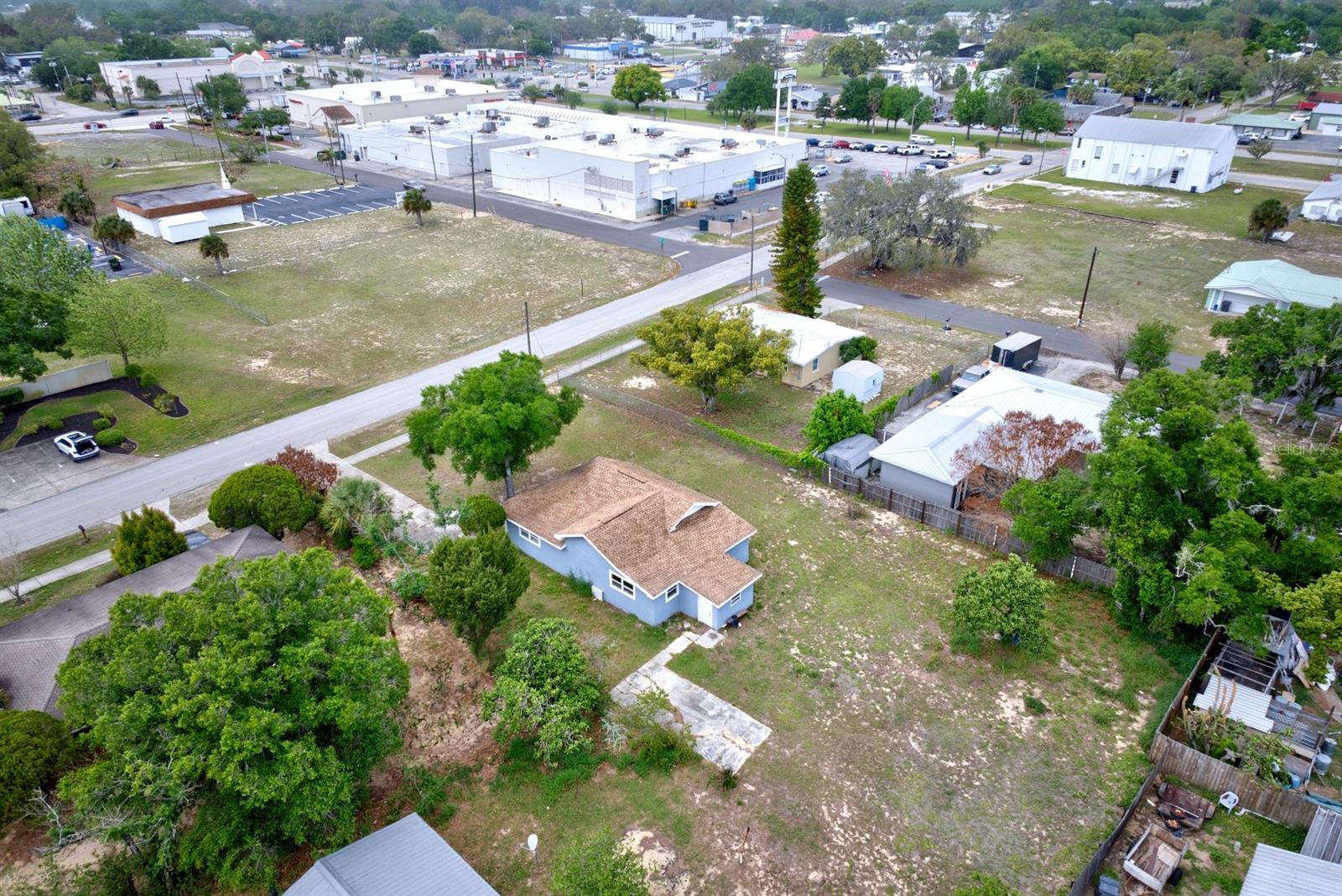 TOWN OF AVON PARK - Residential