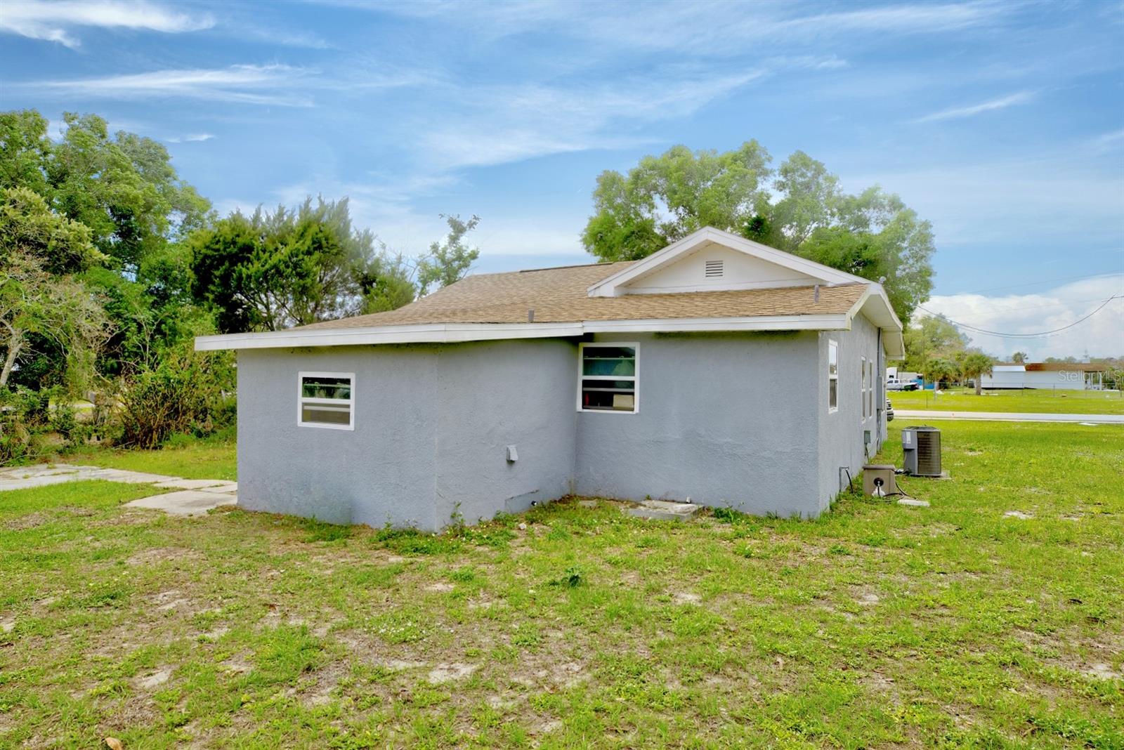 TOWN OF AVON PARK - Residential