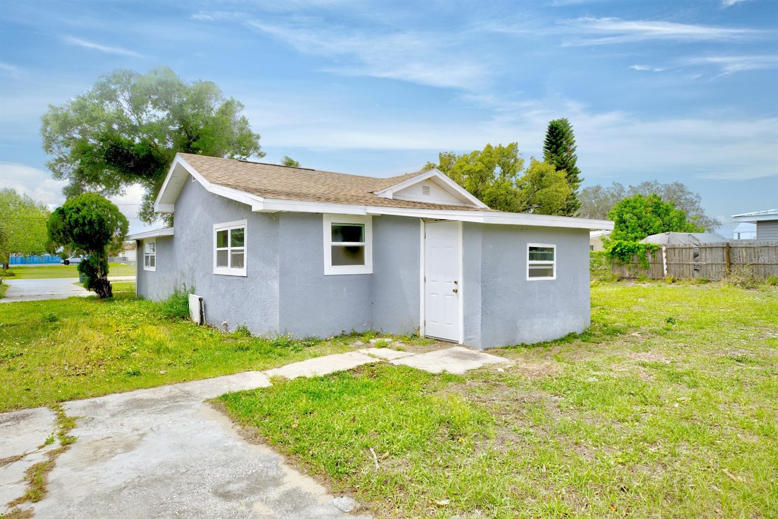 TOWN OF AVON PARK - Residential