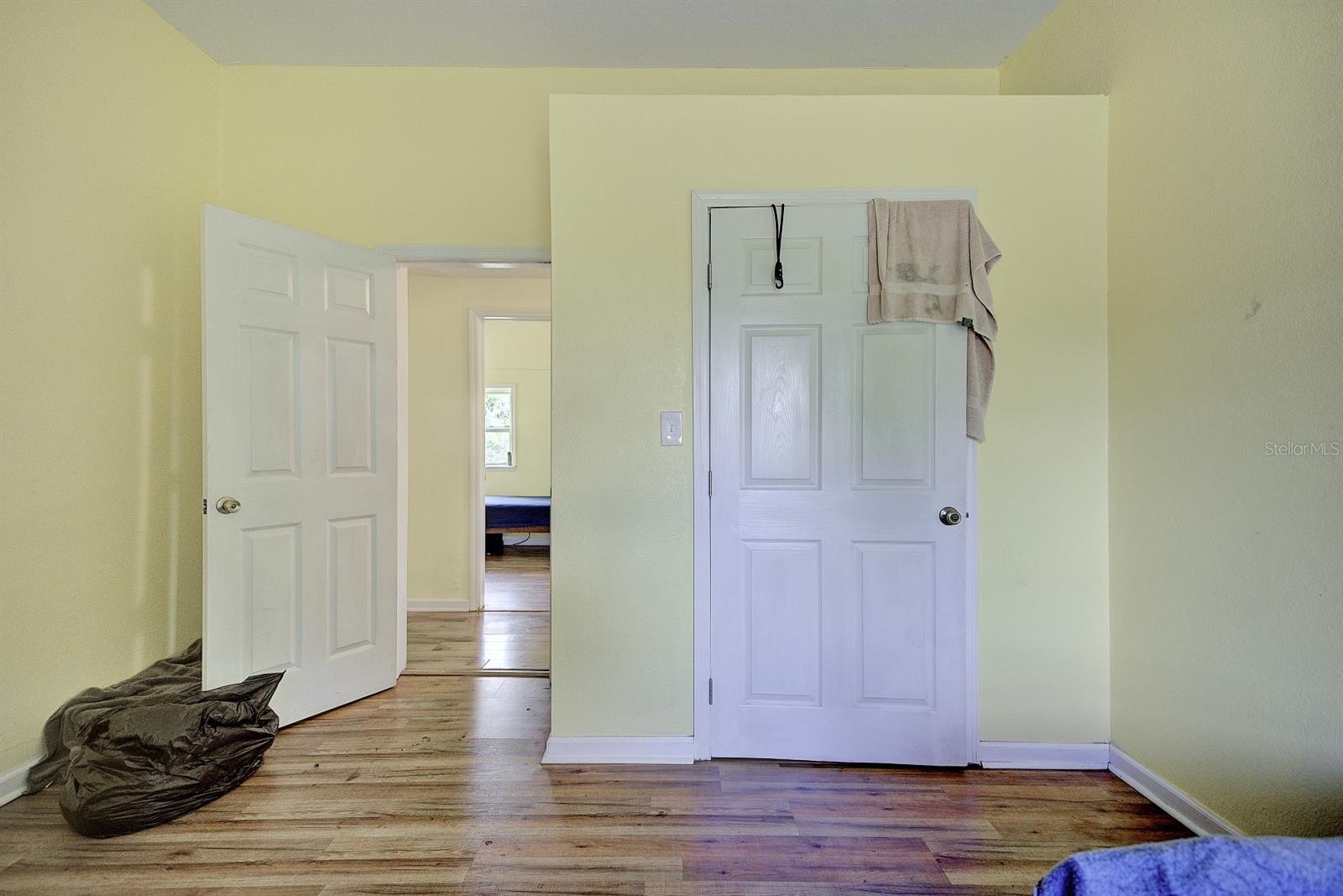 TOWN OF AVON PARK - Residential